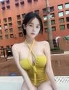中山古镇 小桃子