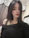 丰满高挑小少妇