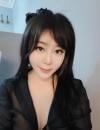 会喷水的小姐姐